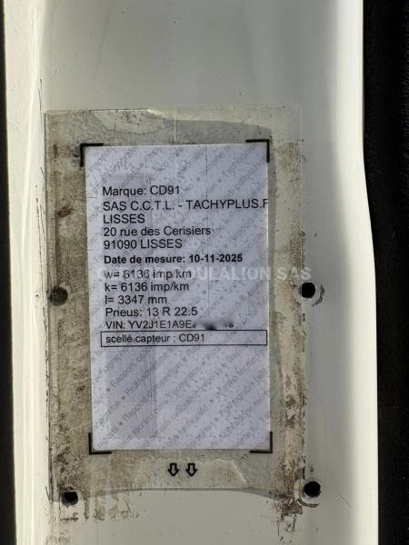 Camion Volvo FM 370 eeV Multibenne