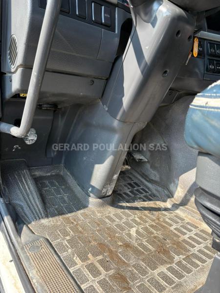 Camion Volvo FM 370 eeV Multibenne