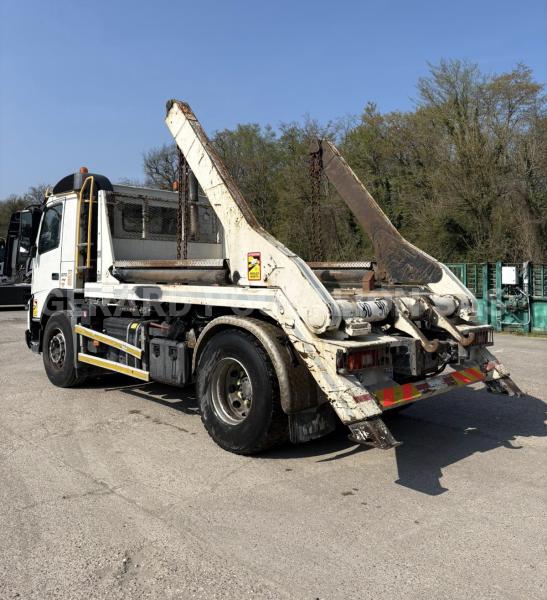 Camion Volvo FM 370 eeV Multibenne