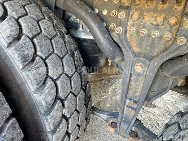 Camion Volvo FMX 410 PONT RELEVABLE, BÂCHE MANUELLE Benne Bi-benne