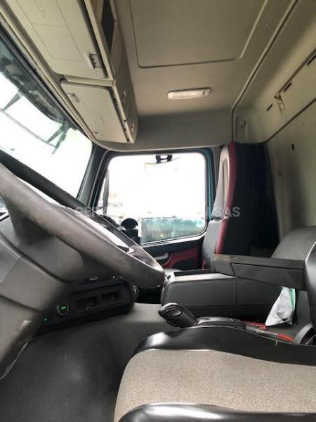 Camion Volvo FMX 410 PONT RELEVABLE, BÂCHE MANUELLE Benne Bi-benne