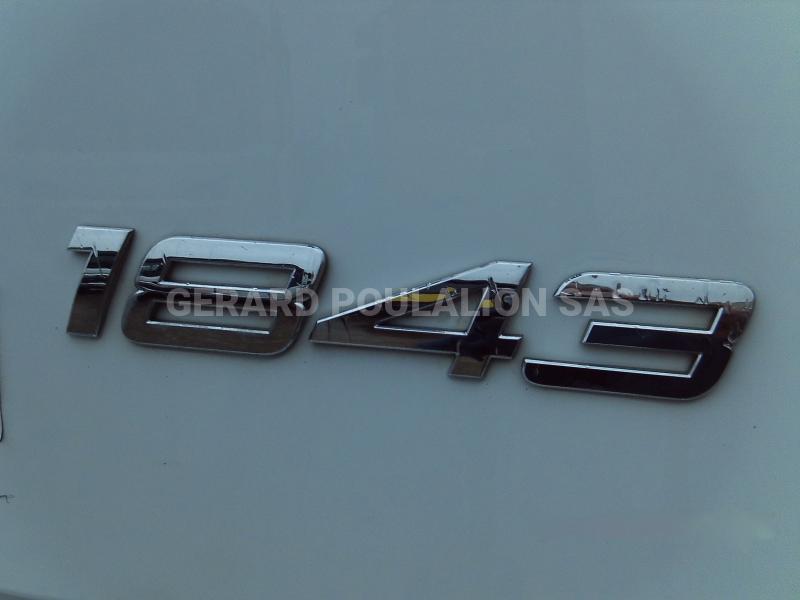 Tracteur Mercedes Actros 1843