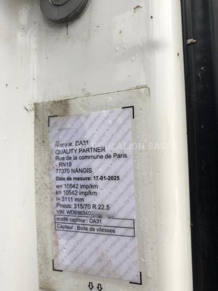 Tracteur Mercedes Actros 1843