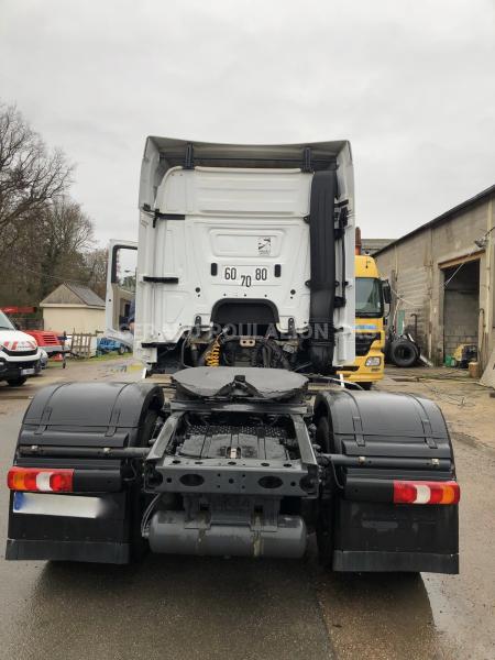 Tracteur Mercedes Actros 1843