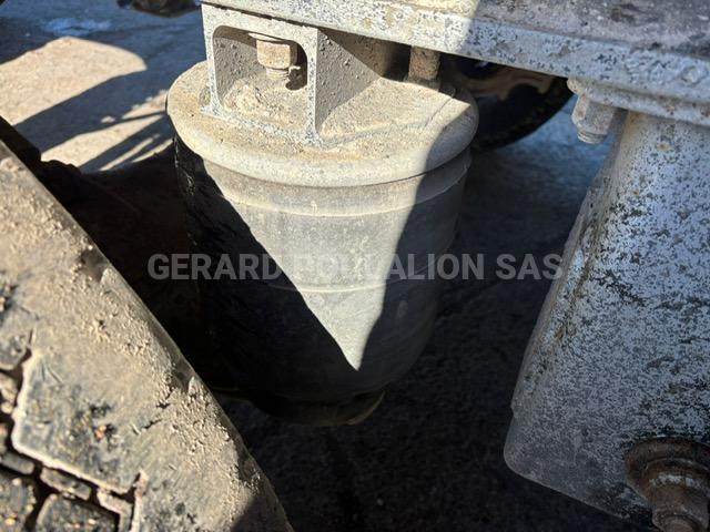 Semi-remorque Benalu BÂCHE manuelle 1-er ess. relevable,  Cul hydraulique Benne Benne arrière