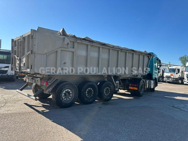 Semi-remorque Benalu BÂCHE manuelle 1-er ess. relevable,  Cul hydraulique Benne Benne arrière