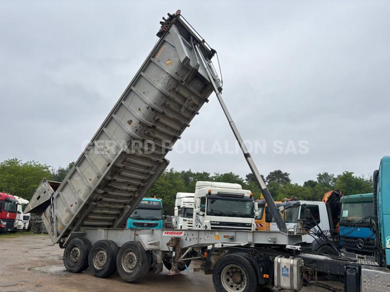 Semi-remorque Fruehauf BÂCHE manuelle 3 ess. Benne Benne arrière