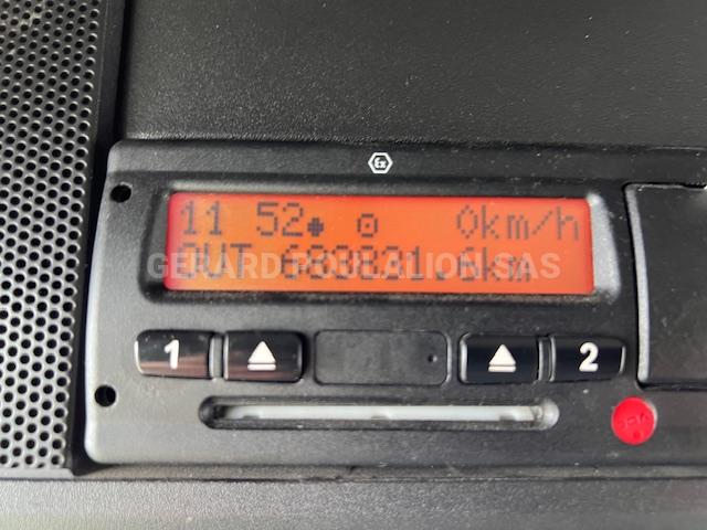 Tracteur DAF CF 460 FT