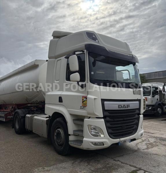Tracteur DAF CF 460 FT