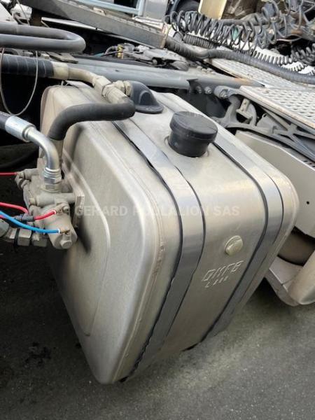 Tracteur DAF CF 460 FT