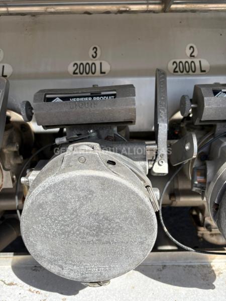 Camion Renault PREMIUM 450 dxi CIT. MAGYAR CARB LEG 15000L 5 CPTM Citerne Hydrocarbures