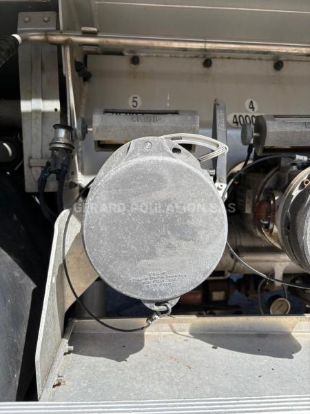 Camion Renault PREMIUM 450 dxi CIT. MAGYAR CARB LEG 15000L 5 CPTM Citerne Hydrocarbures
