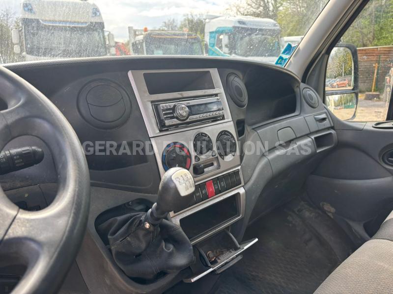 Utilitaire Iveco 35S18V Benne Benne arrière