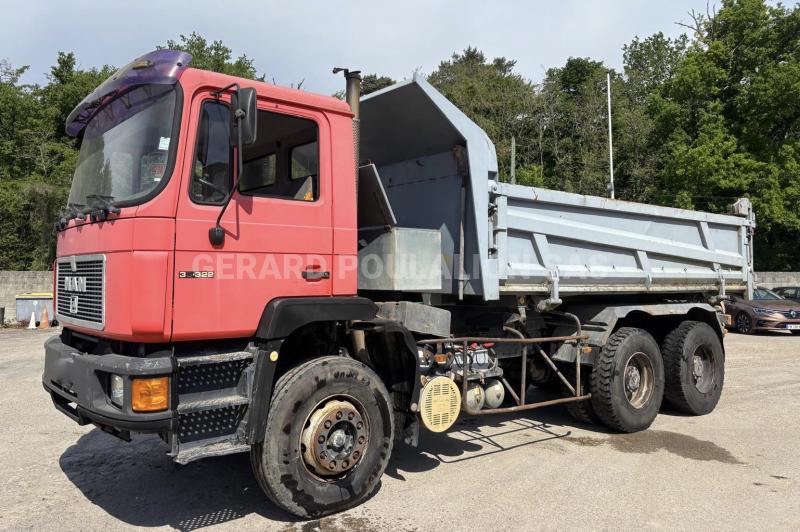 Camion MAN 33.322 Benne Bi-benne