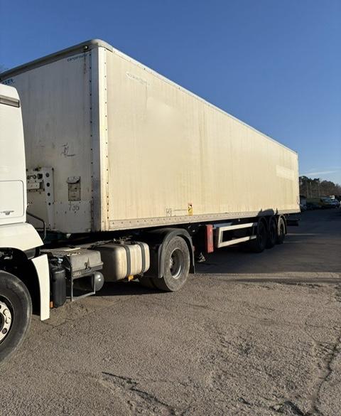 Semi-remorque ASCA caisse souple  3 ess.