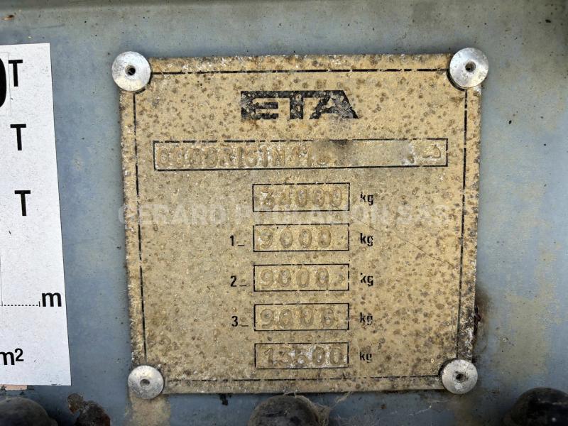 Semi-remorque Eta CIT ALIM 23000 L 1 cptm 3 ess. Mono compartiment, 1 trappe d'accès haute Citerne Alimentaire