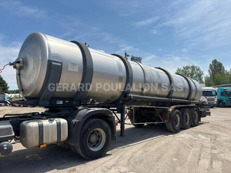 Semi-remorque Eta CIT ALIM 23000 L 1 cptm 3 ess. Mono compartiment, 1 trappe d'accès haute Citerne Alimentaire