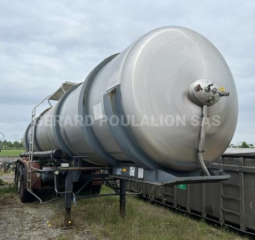 Semi-remorque Eta CIT ALIM 23000 L 1 cptm 3 ess. Mono compartiment, 1 trappe d'accès haute Citerne Alimentaire