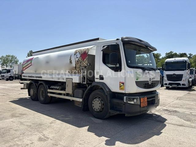 Camion Renault PREMIUM CARB LEG MAGYAR 19000 L 5 CPTM Citerne Hydrocarbures