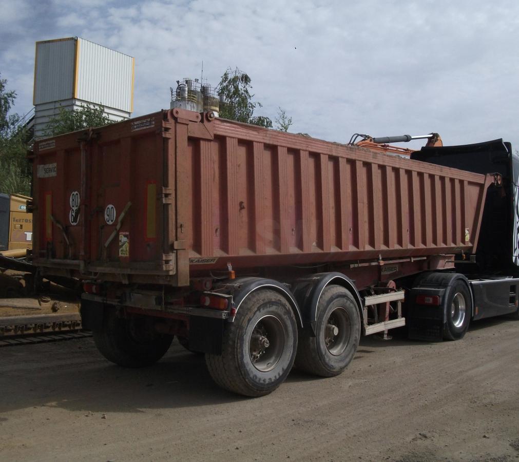 Semi-remorque Robuste kaiser 2 ess. 4 gros pneus