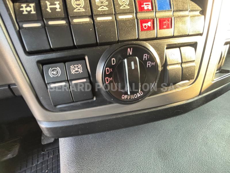Camion MAN TGS 35.460 avec bâche Benne Bi-benne