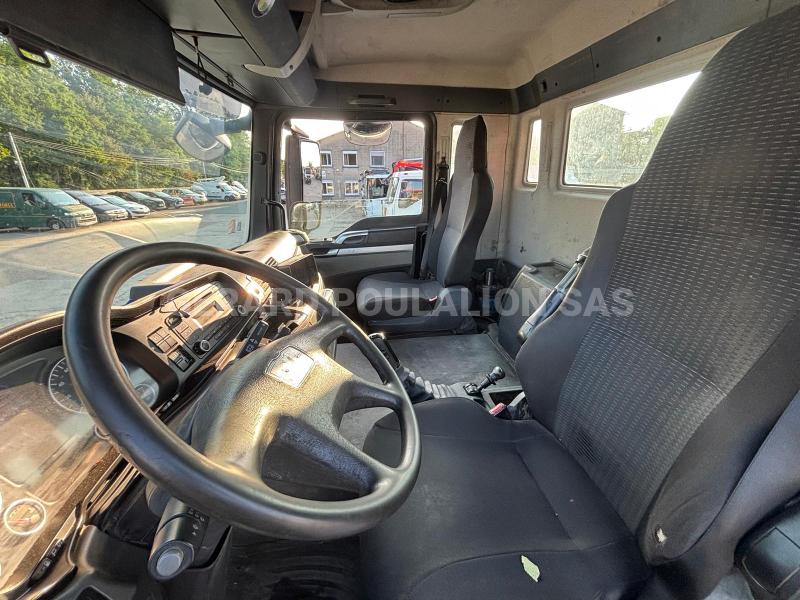 Camion MAN TGS 33.400 6X4 BI-BENNE MARREL + grue HMF 1310K3 Benne Bi-benne