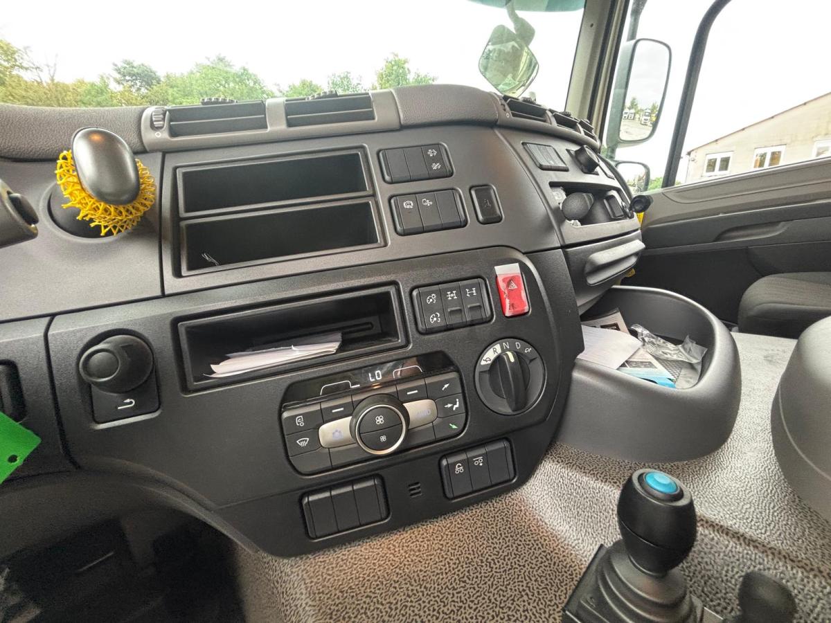 Camion DAF CF 480 FAW 8x2x4