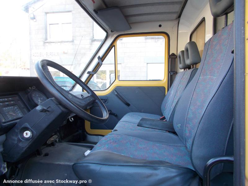 Photo Renault Gamme B 70 destiné pour l'export image 7/7
