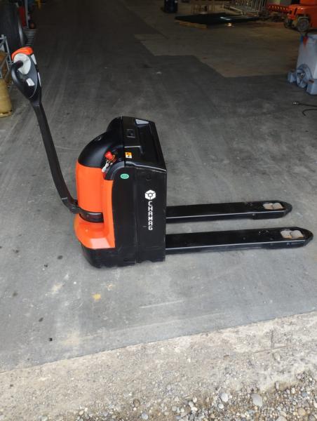 Pallet truck Hangcha Transpalette électrique CDD20-AC1