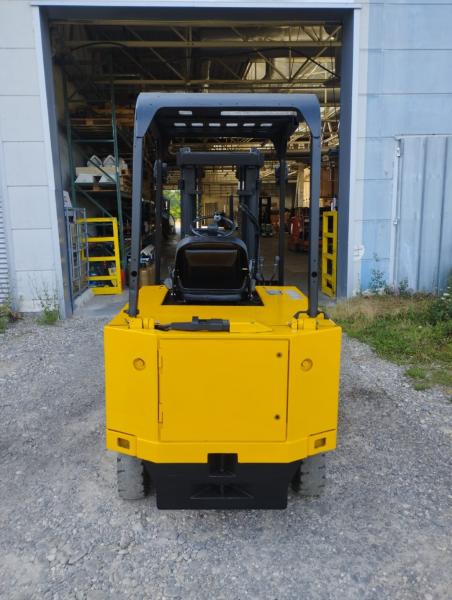 Forklift Daewoo Chariot élévateur électrique B30S