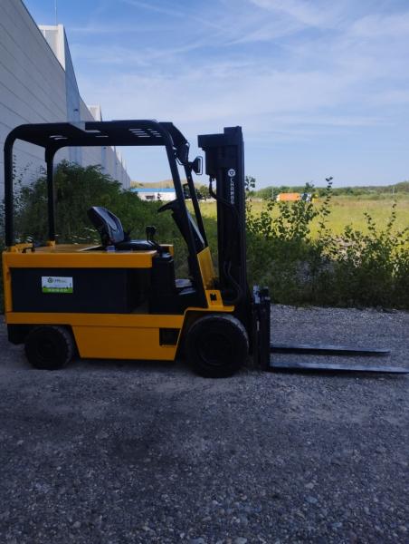 Forklift Daewoo Chariot élévateur électrique B30S