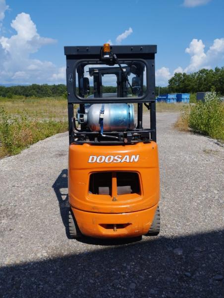 Carretillas elevadoras Doosan Chariot élévateur G20SC-5