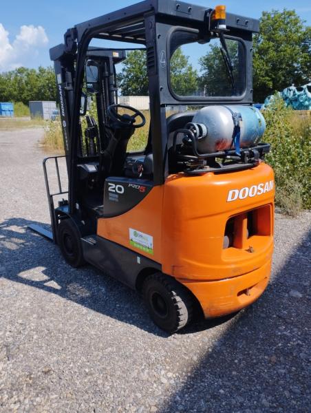 Carrelli elevatori Doosan Chariot élévateur G20SC-5