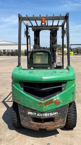 Forklift Mitsubishi Chariot élévateur diesel FD30N