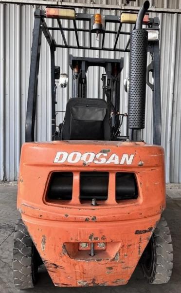 Wózek widłowy Doosan Chariot élévateur 2t diesel DOOSAN