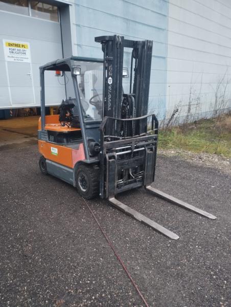 Forklift Toyota 7FBMF 30