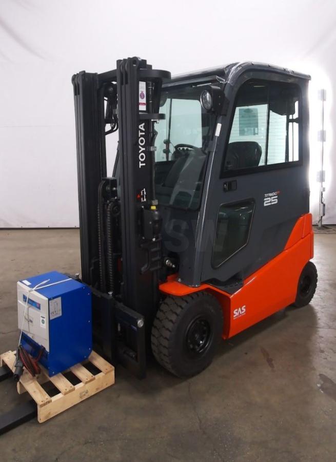 Forklift Toyota Non spécifié