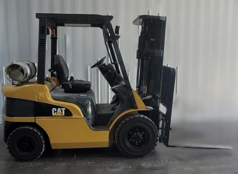 Empilhador  Caterpillar GP25NT