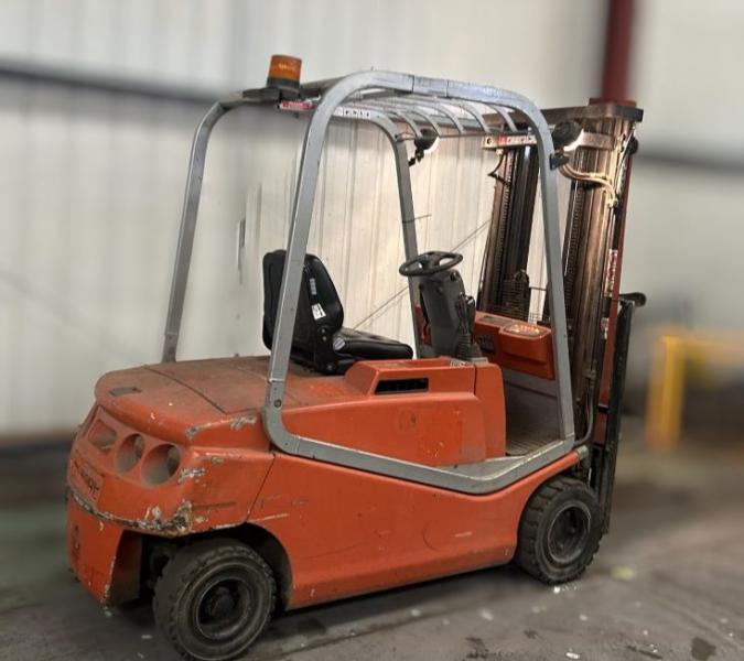 Chariot élévateur BT CBE20F