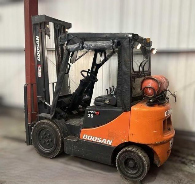 Chariot élévateur Doosan G25P-5