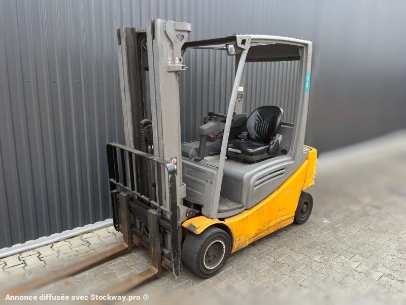Jungheinrich EFG320 