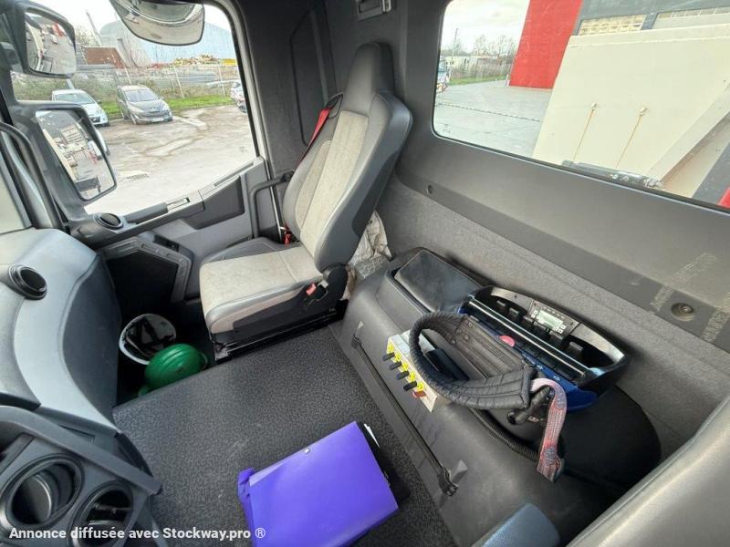 Photo Renault C-Series 380 image 13/16