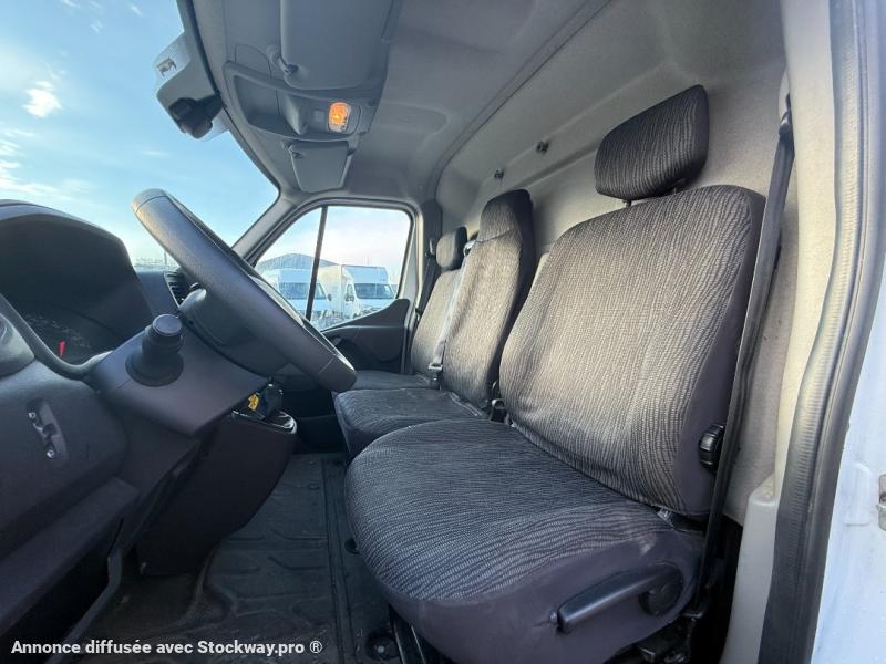 Photo Renault Master 2.3DCI BLUE 135 L2H2 image 8/10