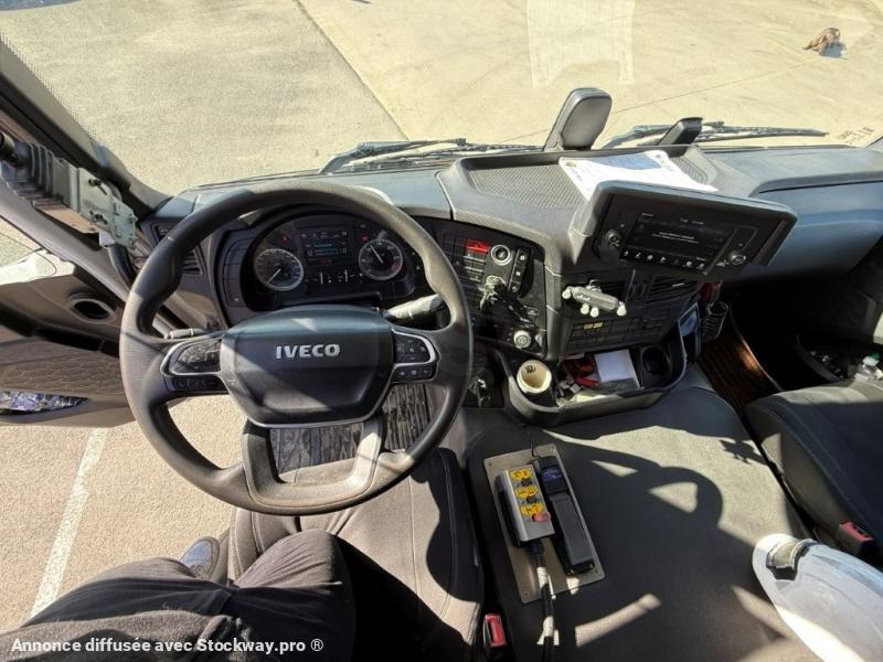 Photo Iveco S-WAY 400 image 14/19