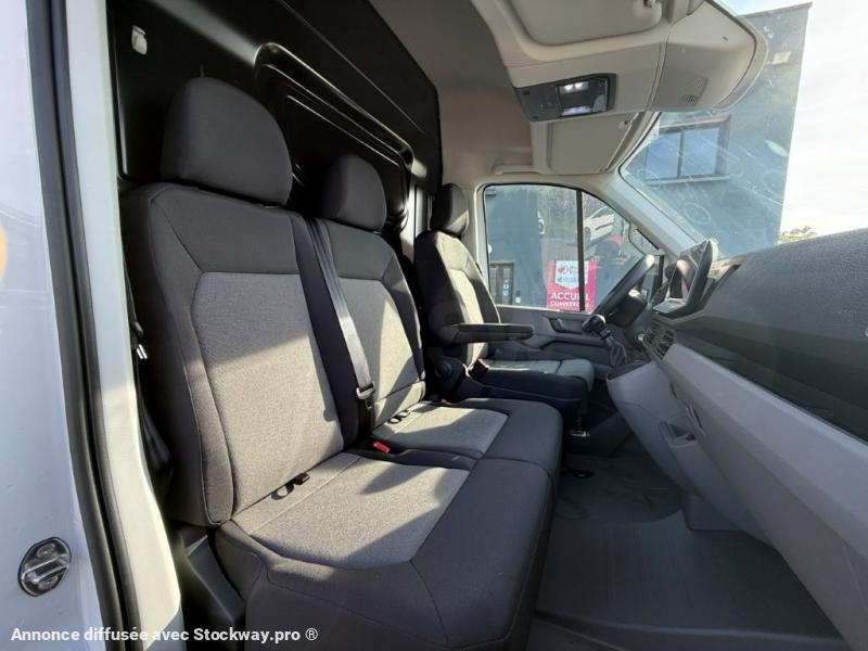 Photo Volkswagen Crafter 2.0L TDI 140 L3H3 image 10/15