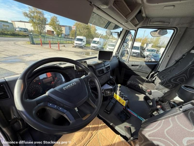 Photo Iveco Trakker AD 260 T 36 image 10/16