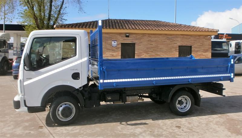 LKW Renault Maxity