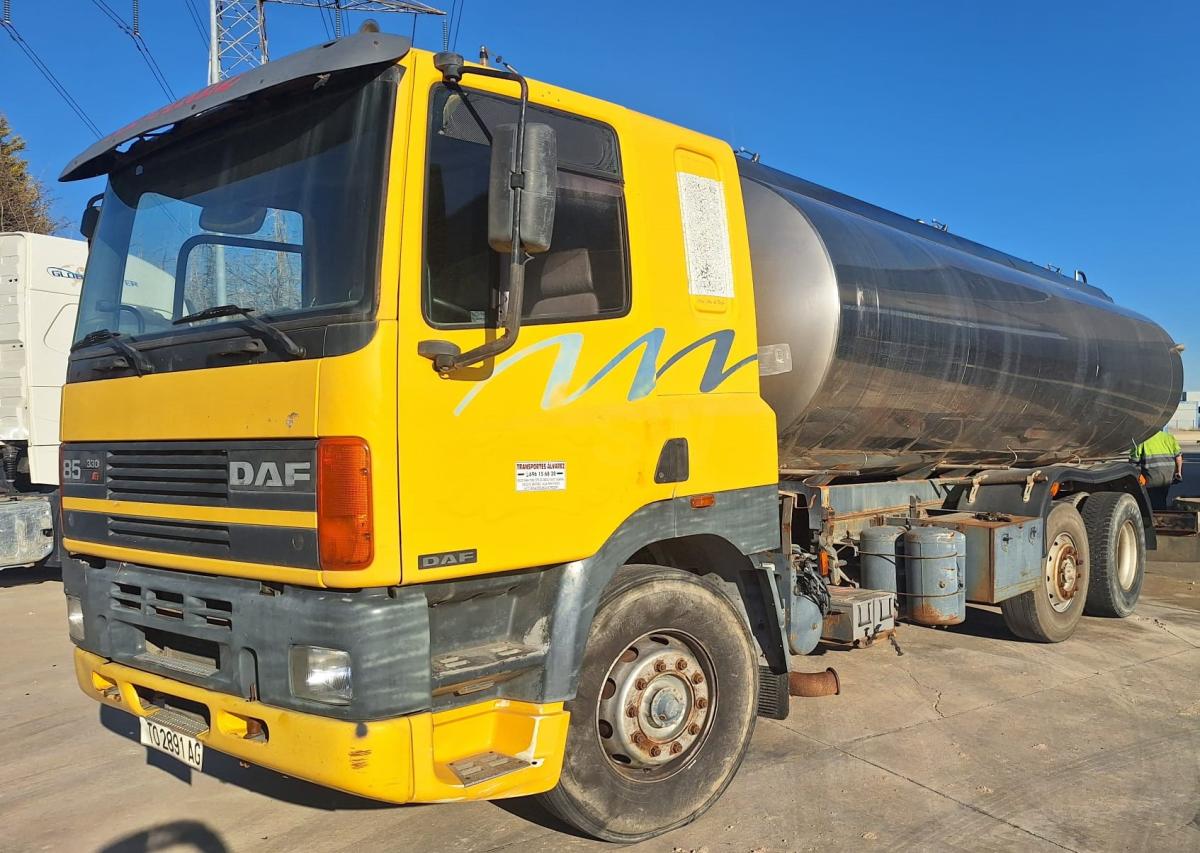 Camião reboque DAF CF85.330 ATI