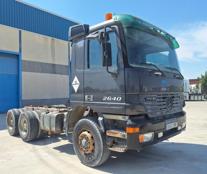 Camion Mercedes 2640