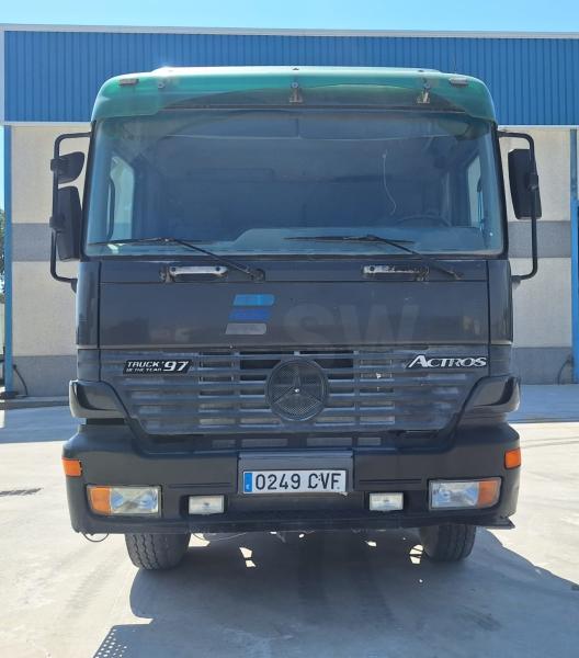 Camion Mercedes 2640
